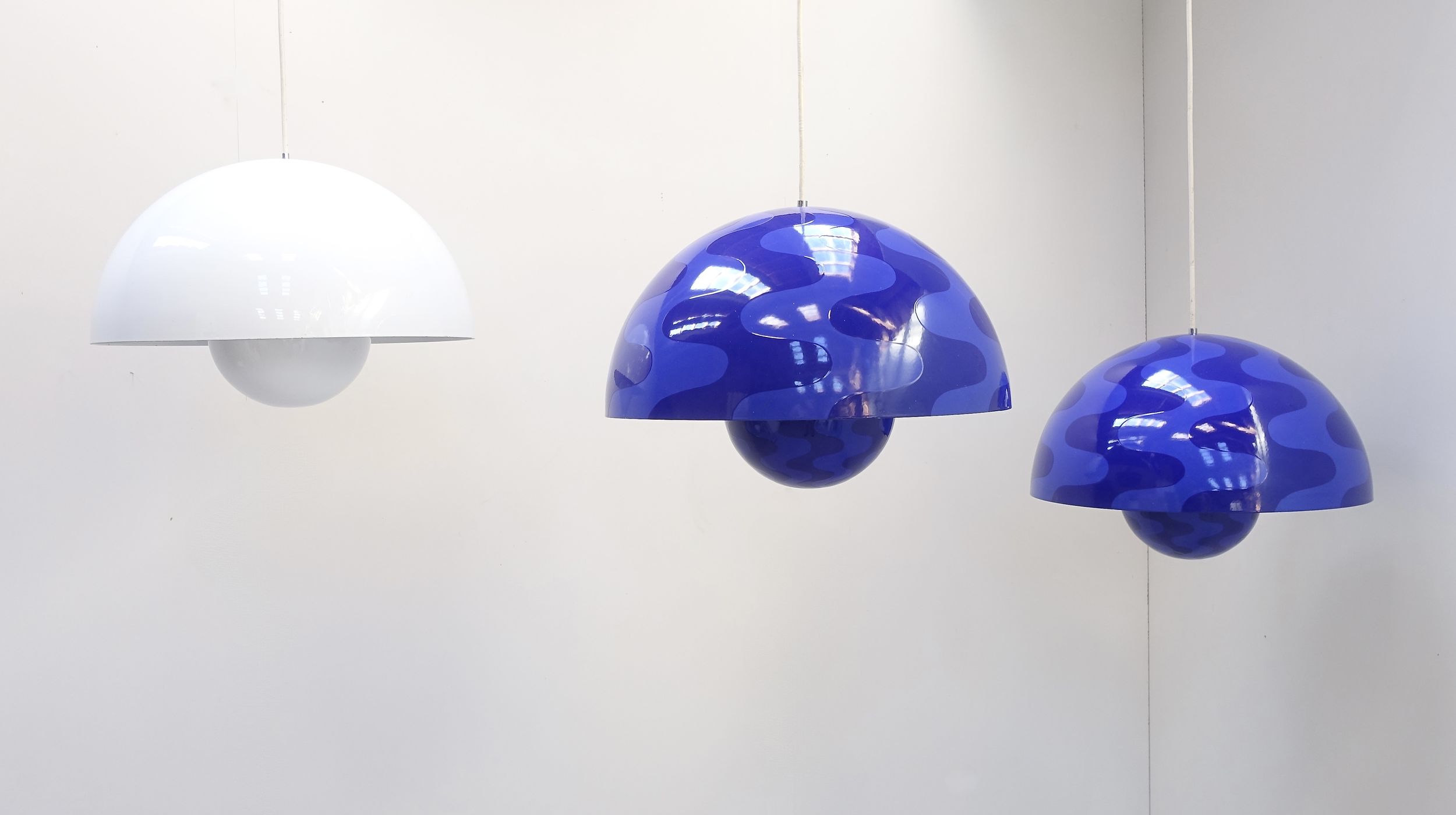 big flower pot lamps Verner Panton Pouslen 70s