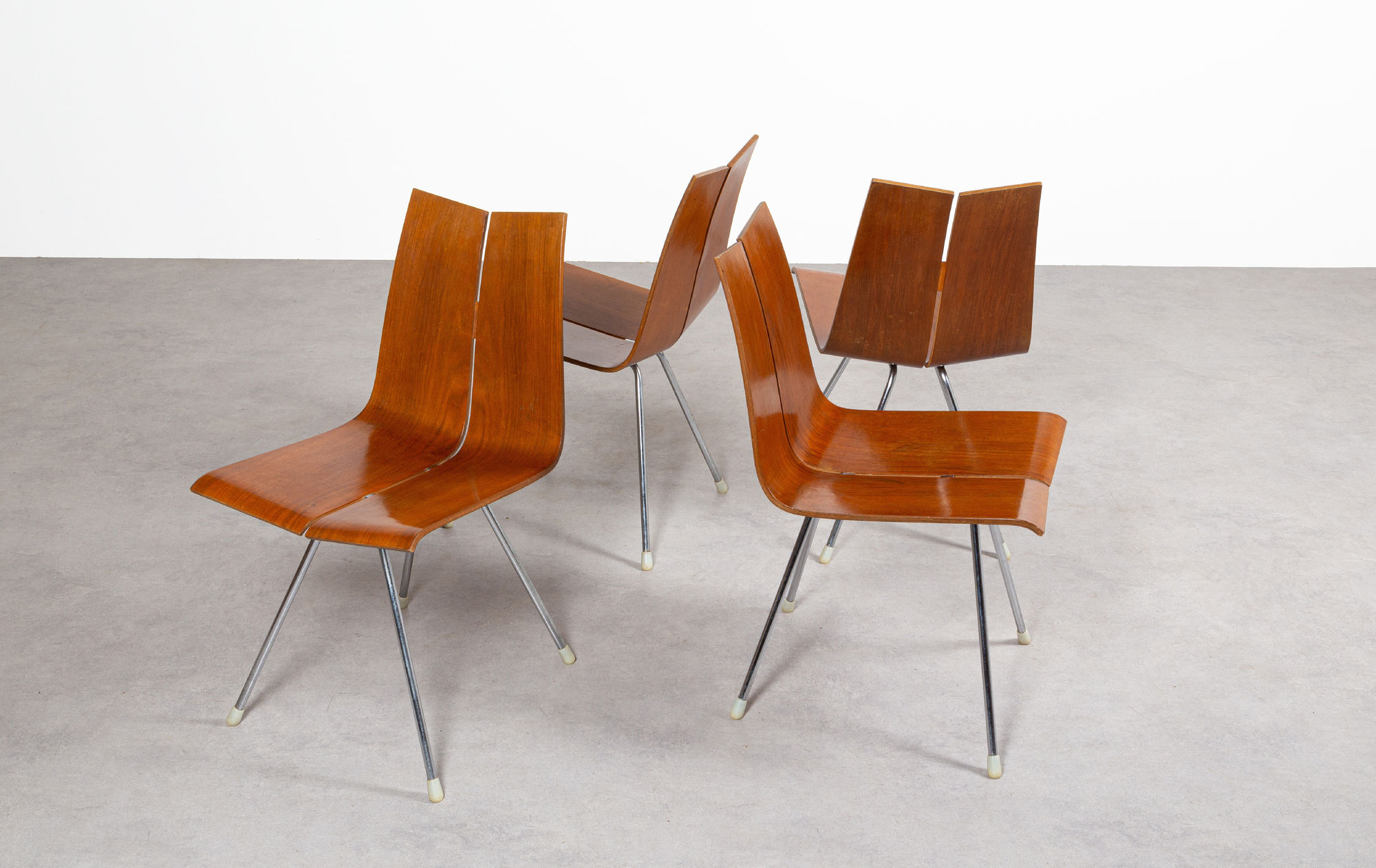 Hans Bellmann GA chairs
