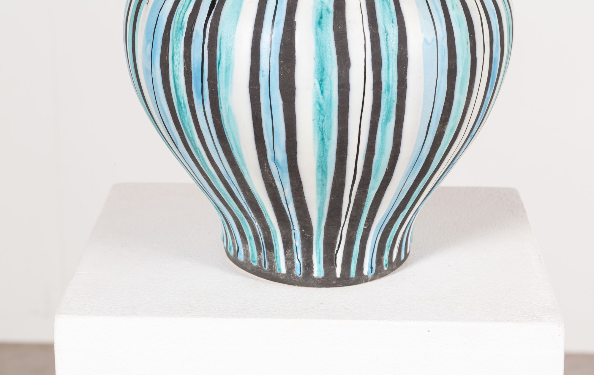 Roger Capron Ceramic