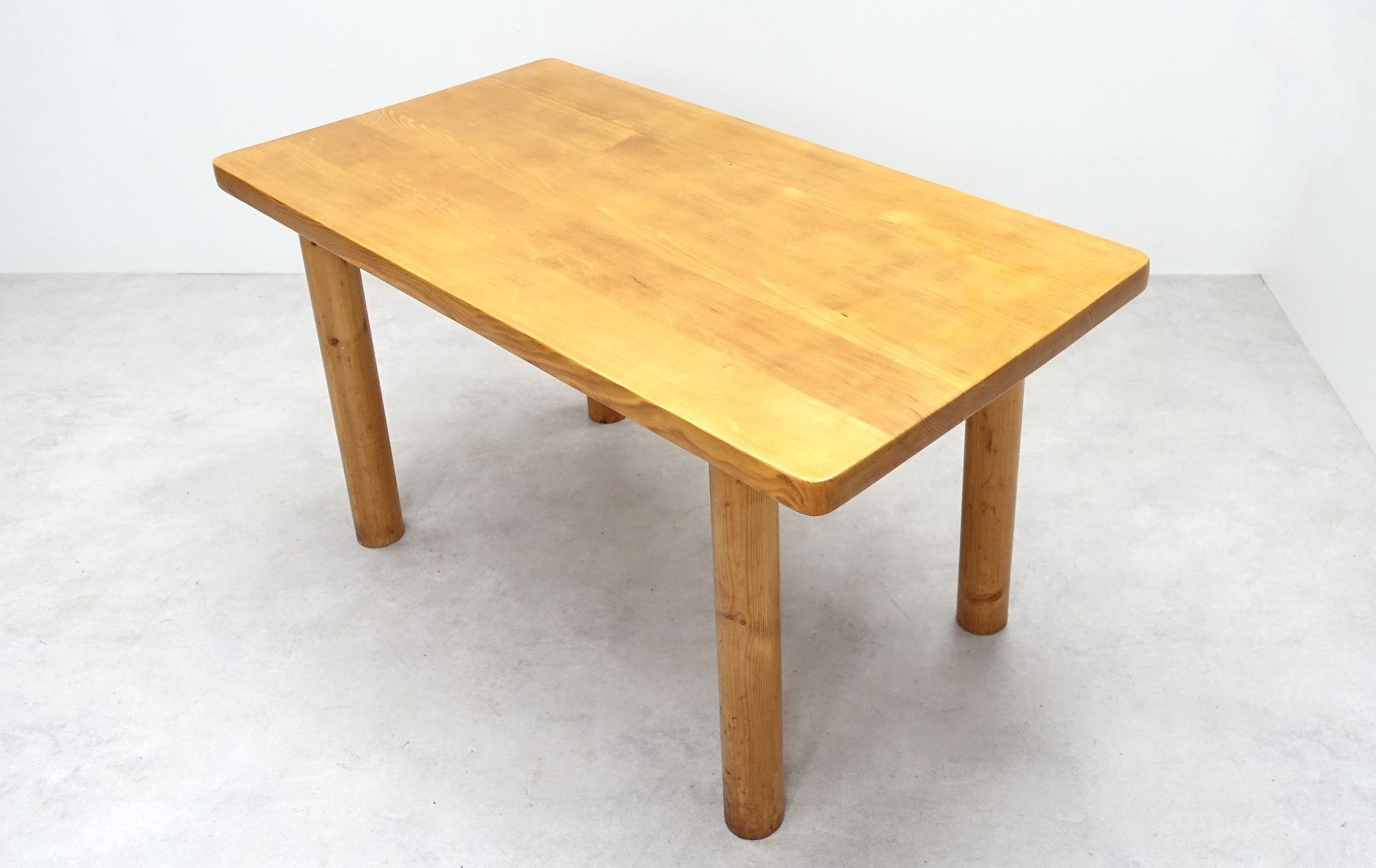 Charlotte Perriand table '70s