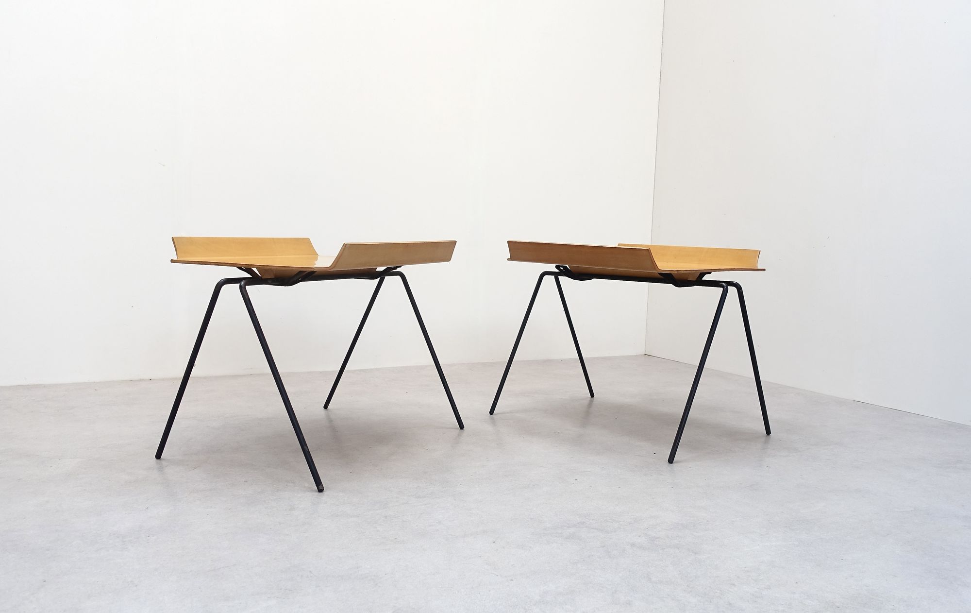 Swiss coffee table design Hans Bellmann Horgen Glarus 50s