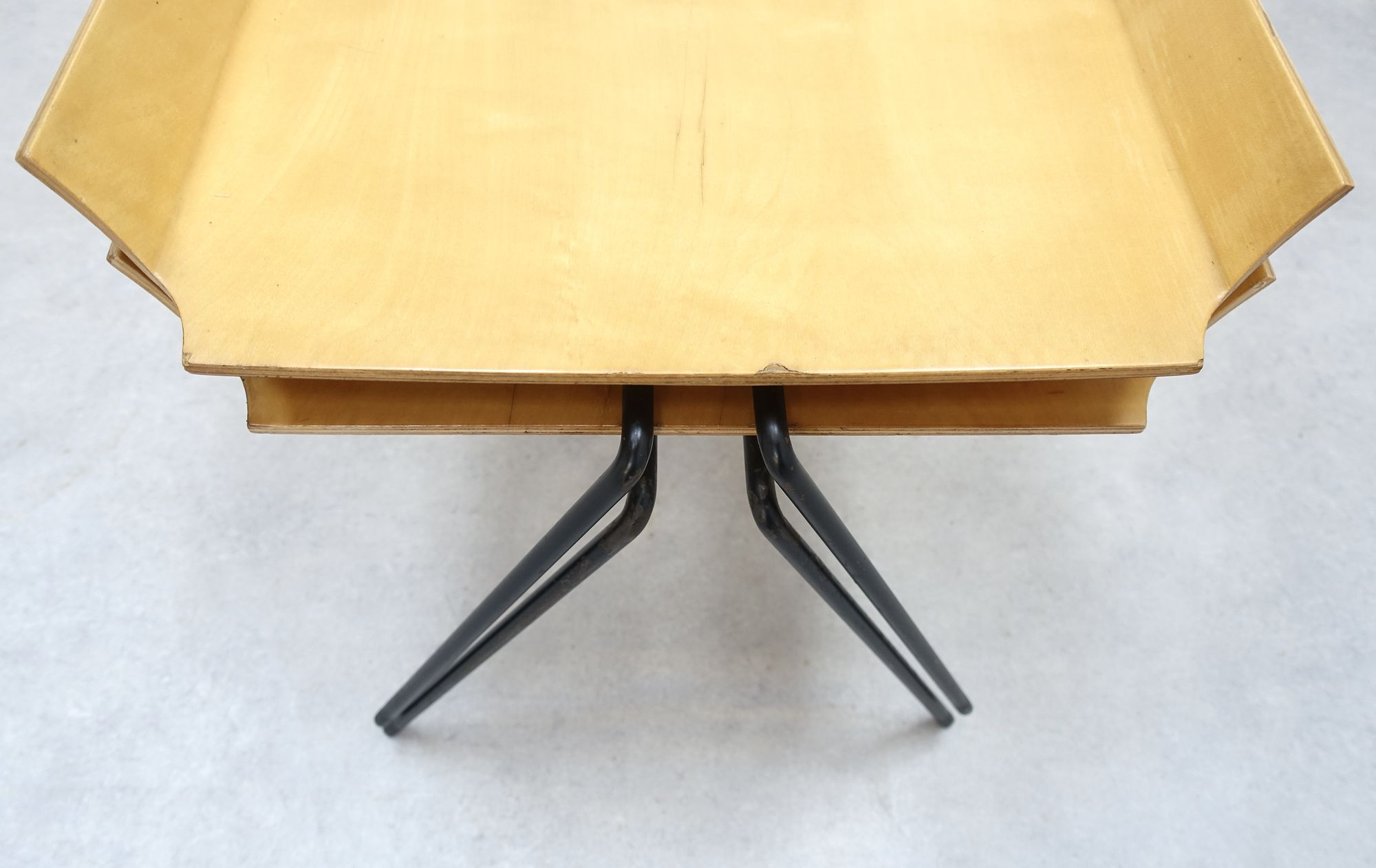Swiss coffee table design Hans Bellmann Horgen Glarus 50s
