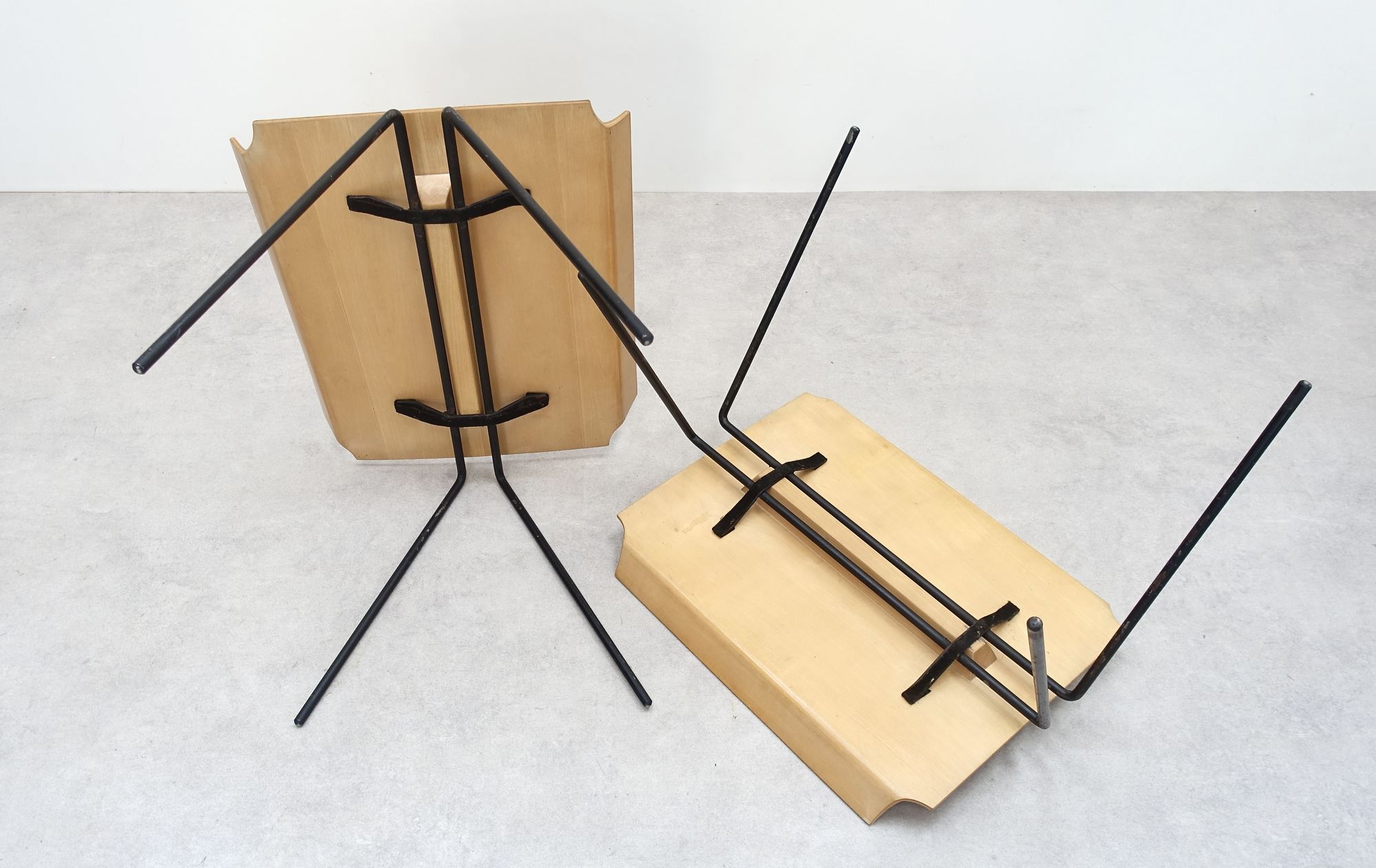 Swiss coffee table design Hans Bellmann Horgen Glarus 50s