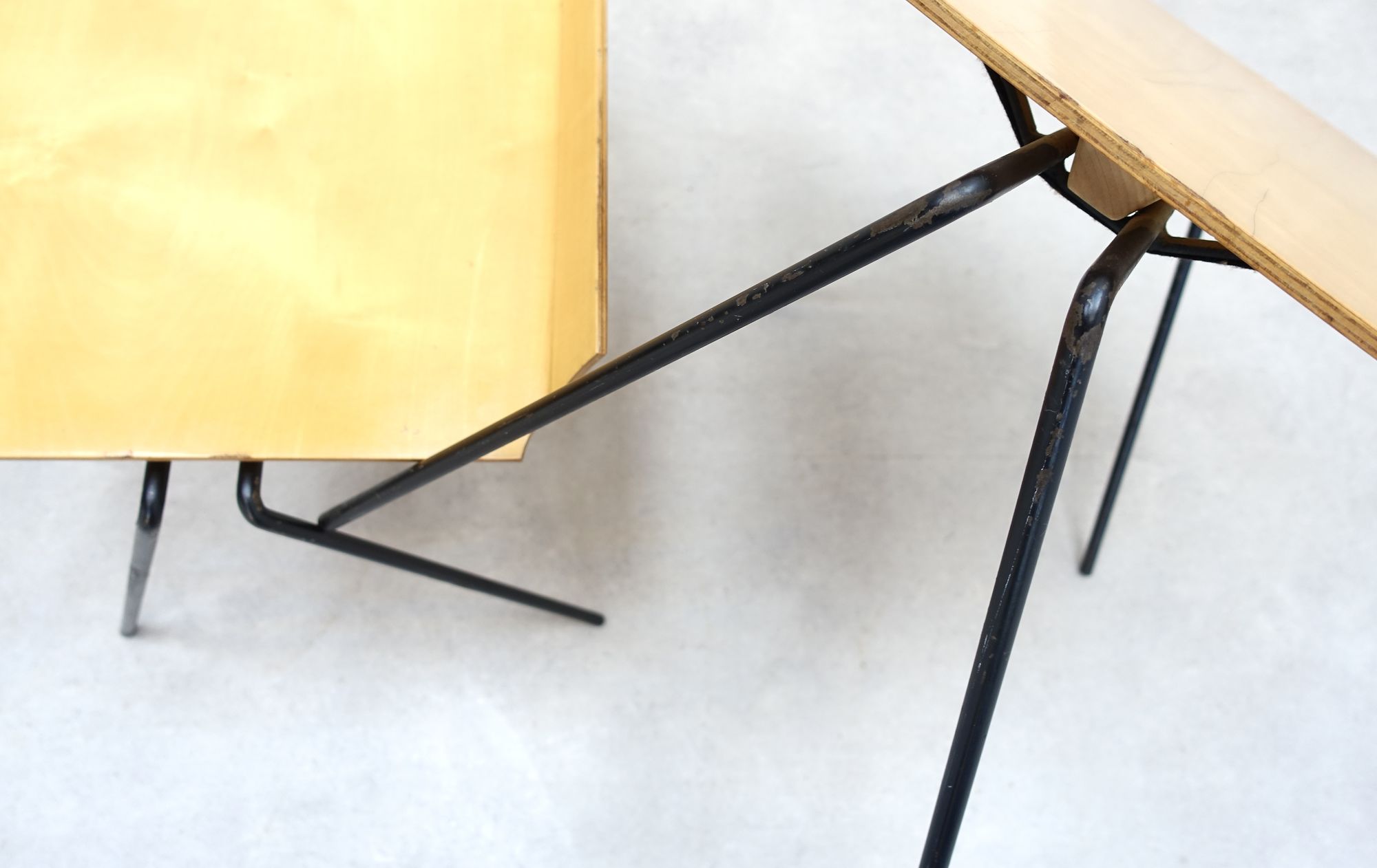 Swiss coffee table design Hans Bellmann Horgen Glarus 50s