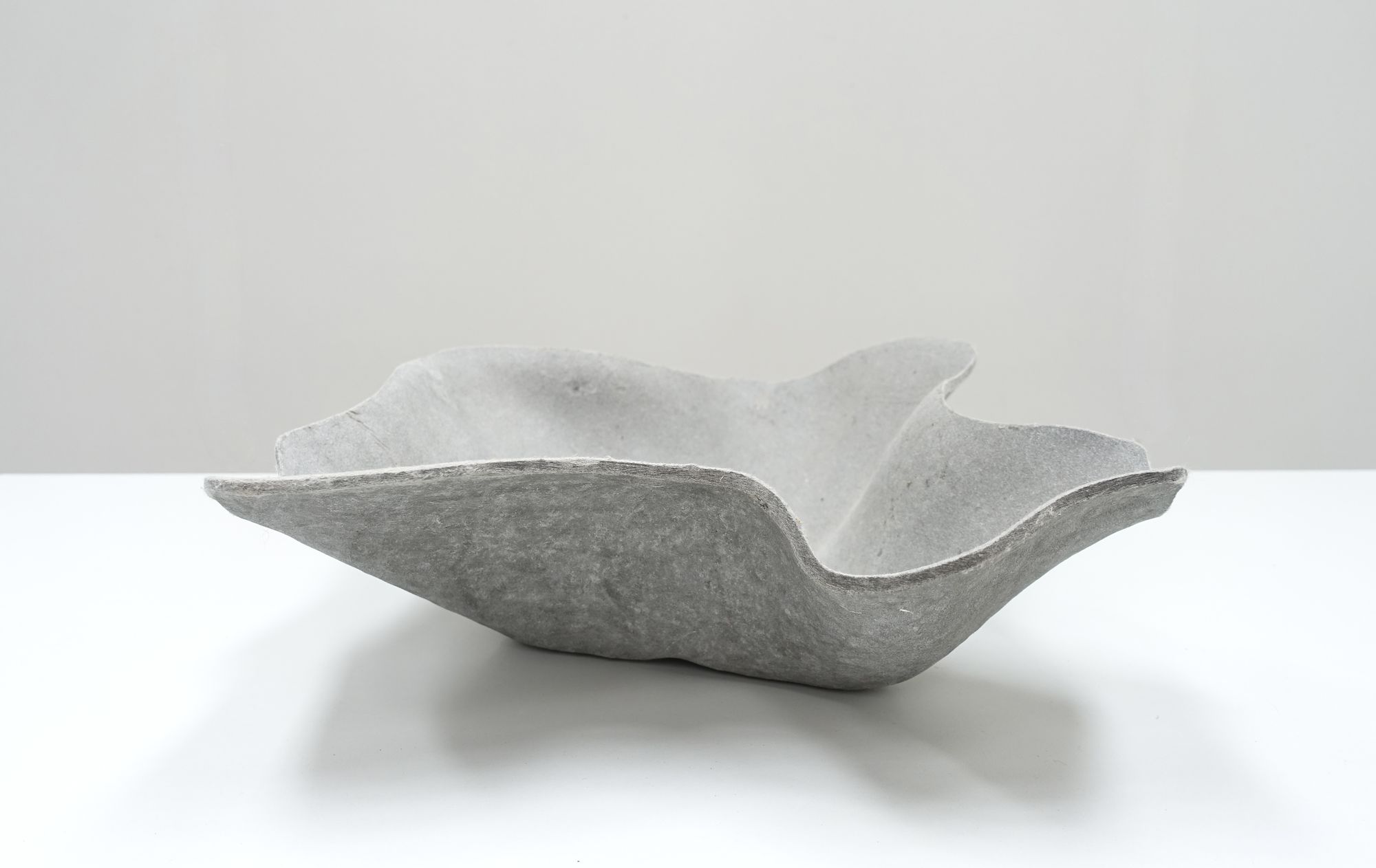 Flower pot Willy Guhl Eternit AG LImited serie