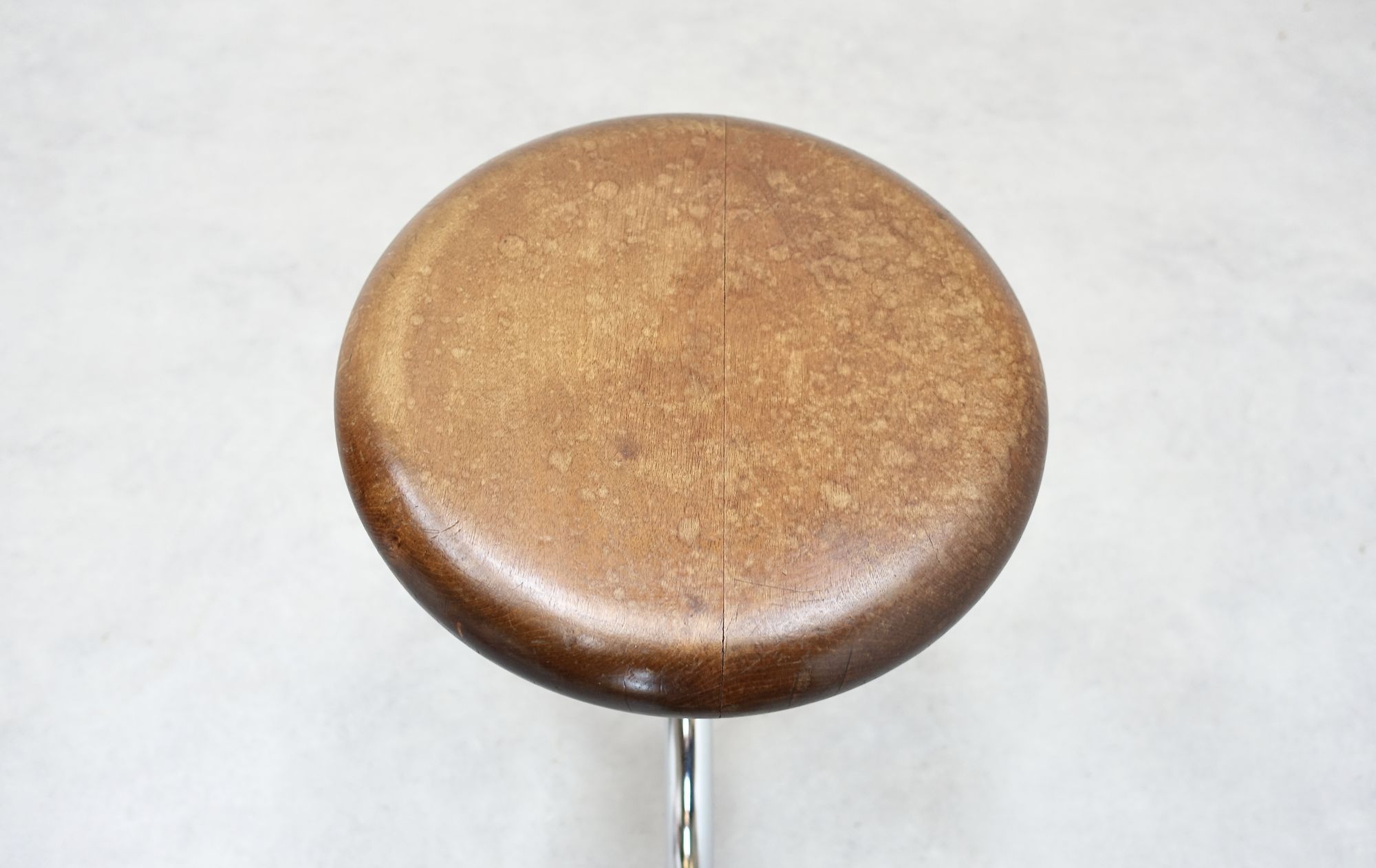 modernist stool 30s Bigla Margarete Schütte-Lihotzky