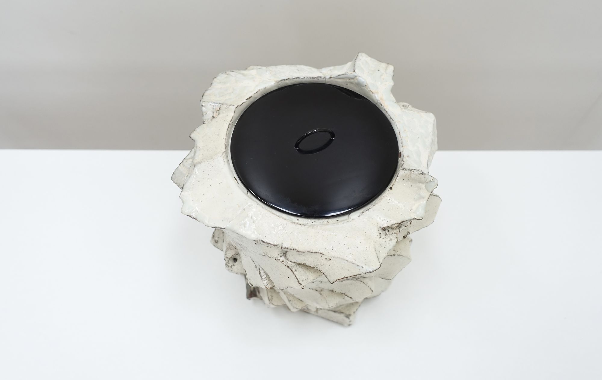 ceramic box Shozo Michikawa