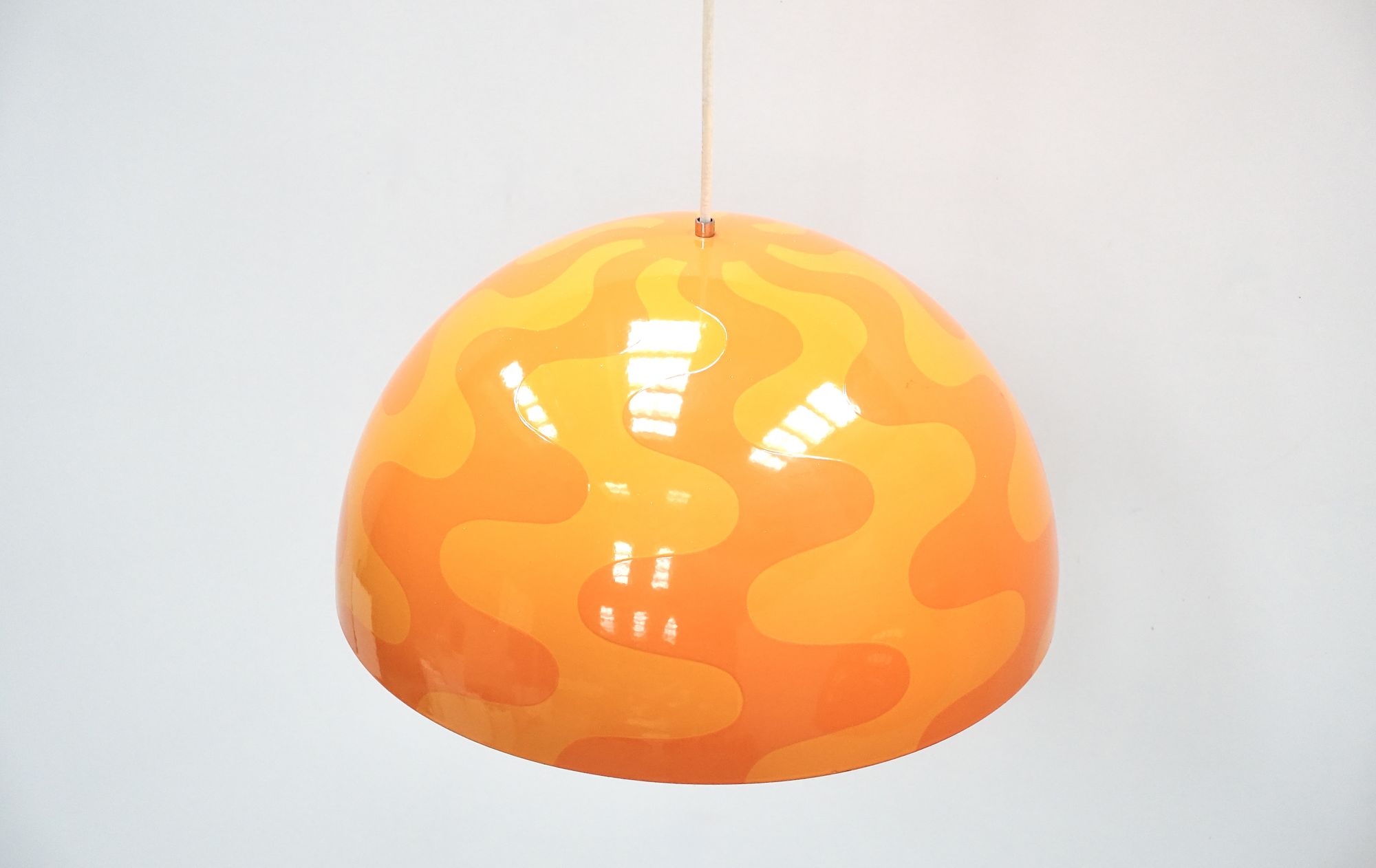 Big Flowerpot Verner Panton pendant lamp 1969 Poulsen