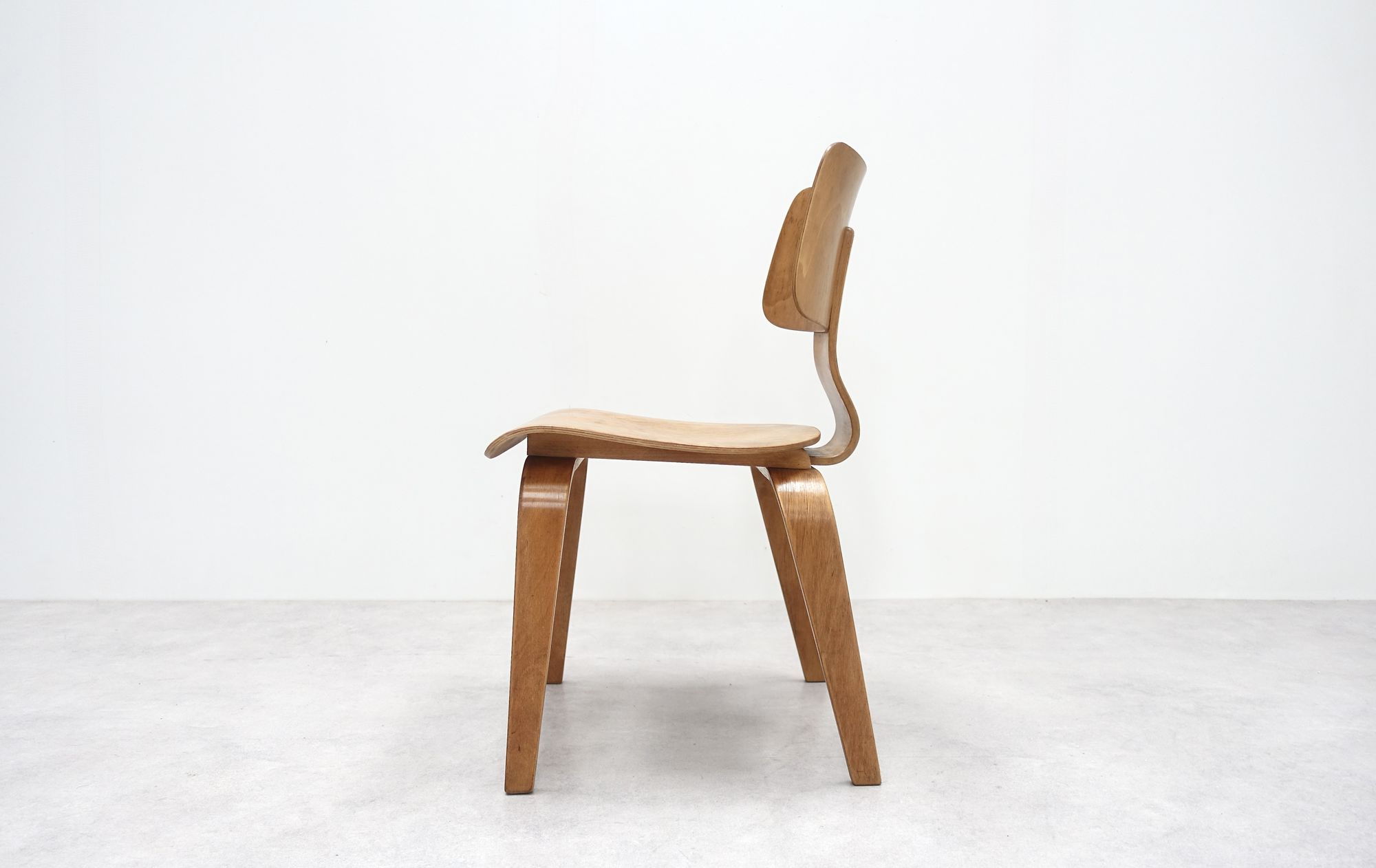 Plywood chair Horgen Glarus Swiss 50s