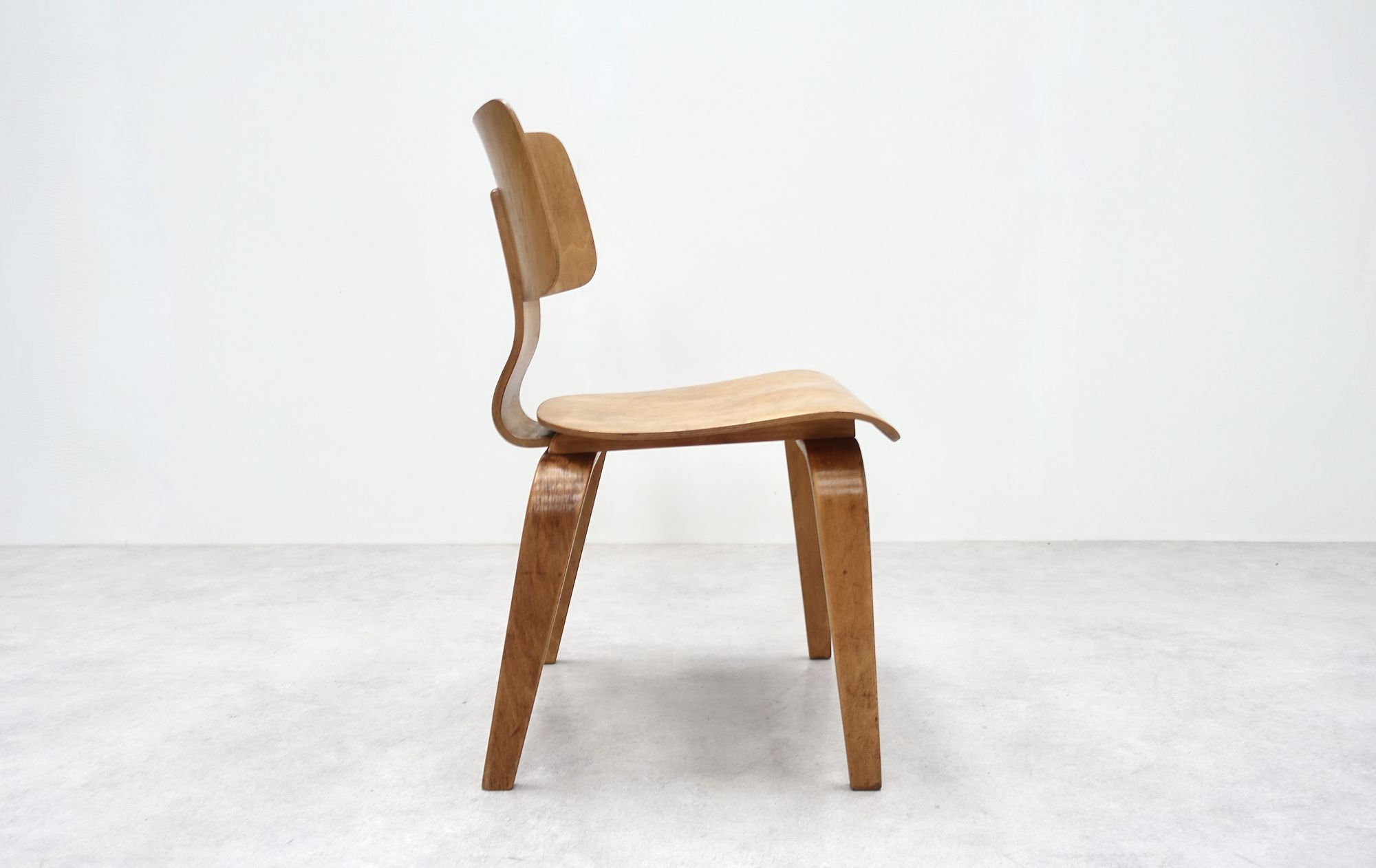 Plywood chair Horgen Glarus Swiss 50s