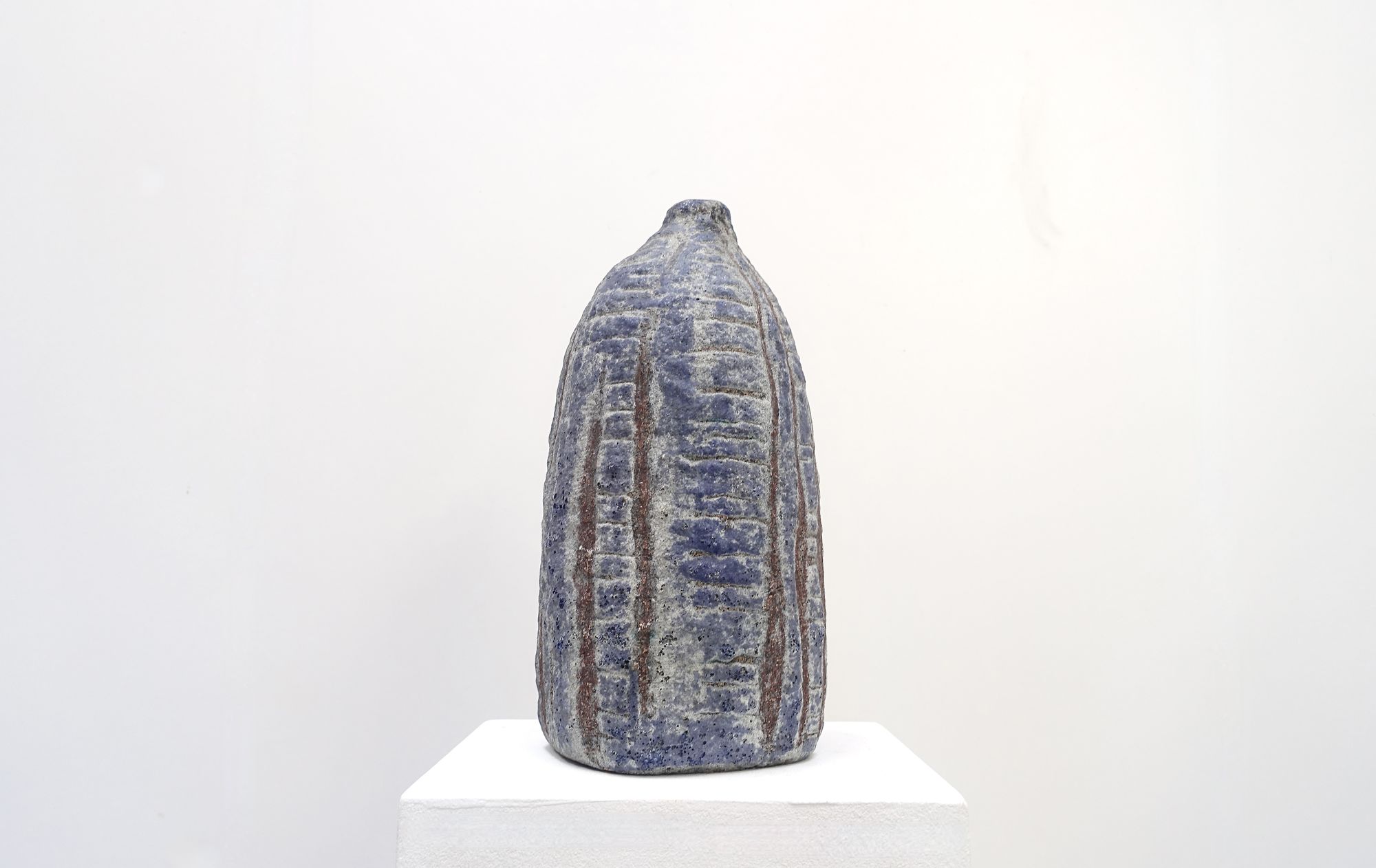 ceramic vase Livia Gorka 70s