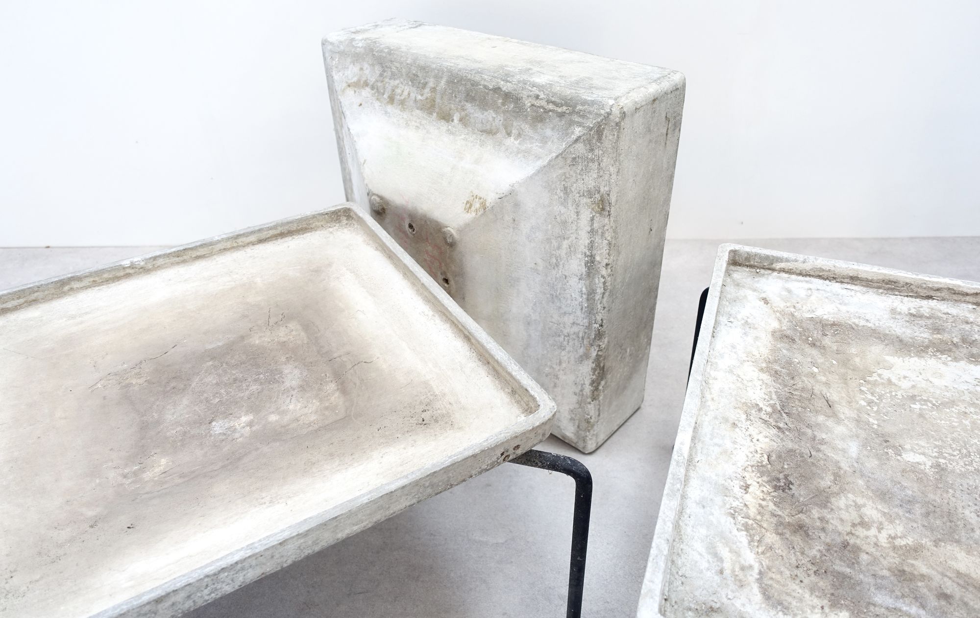 flower pots Bruno Rey 60s Eternit AG Swiss design