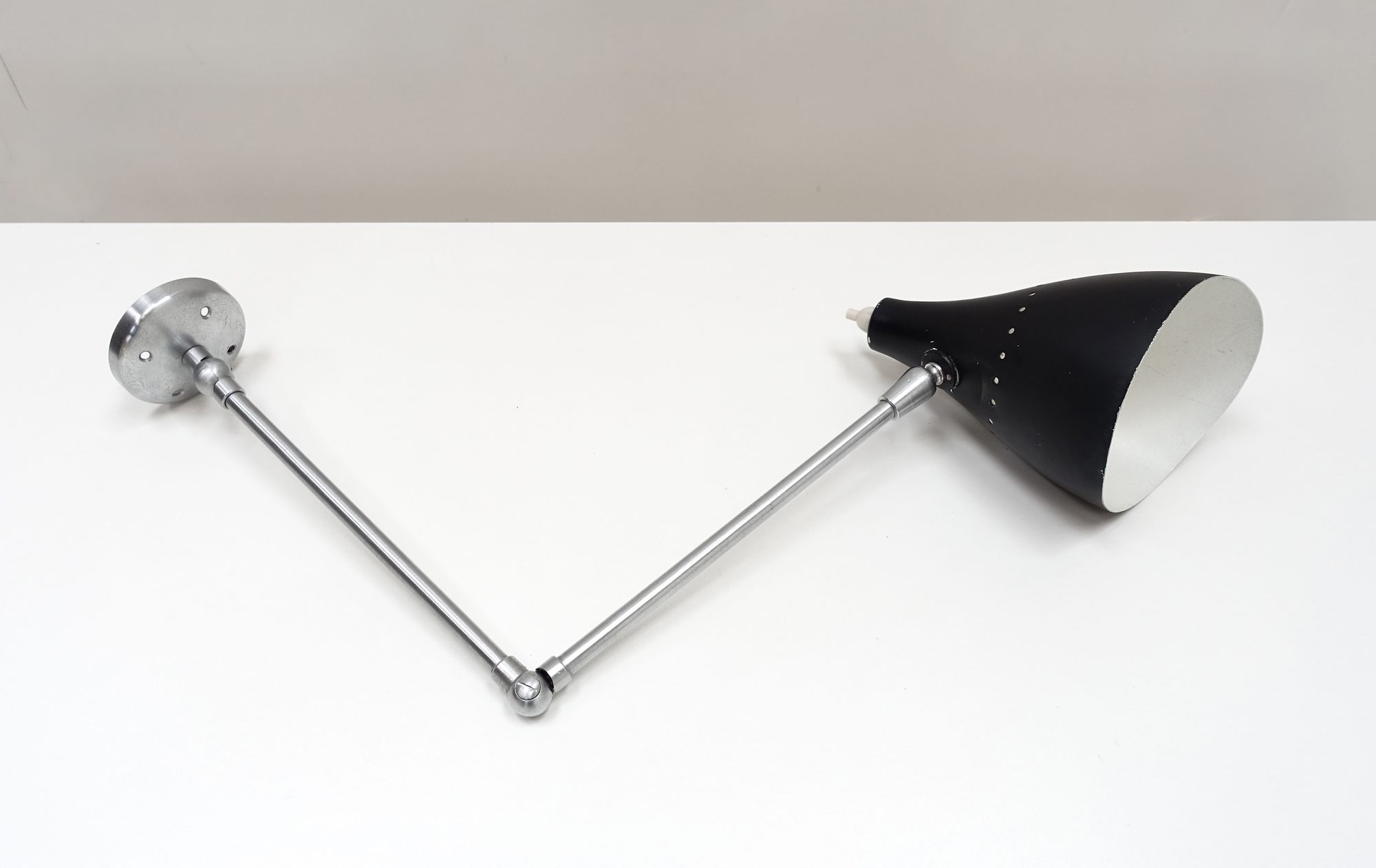 wall lamp Giuseppe Ostuni Oluce '50s