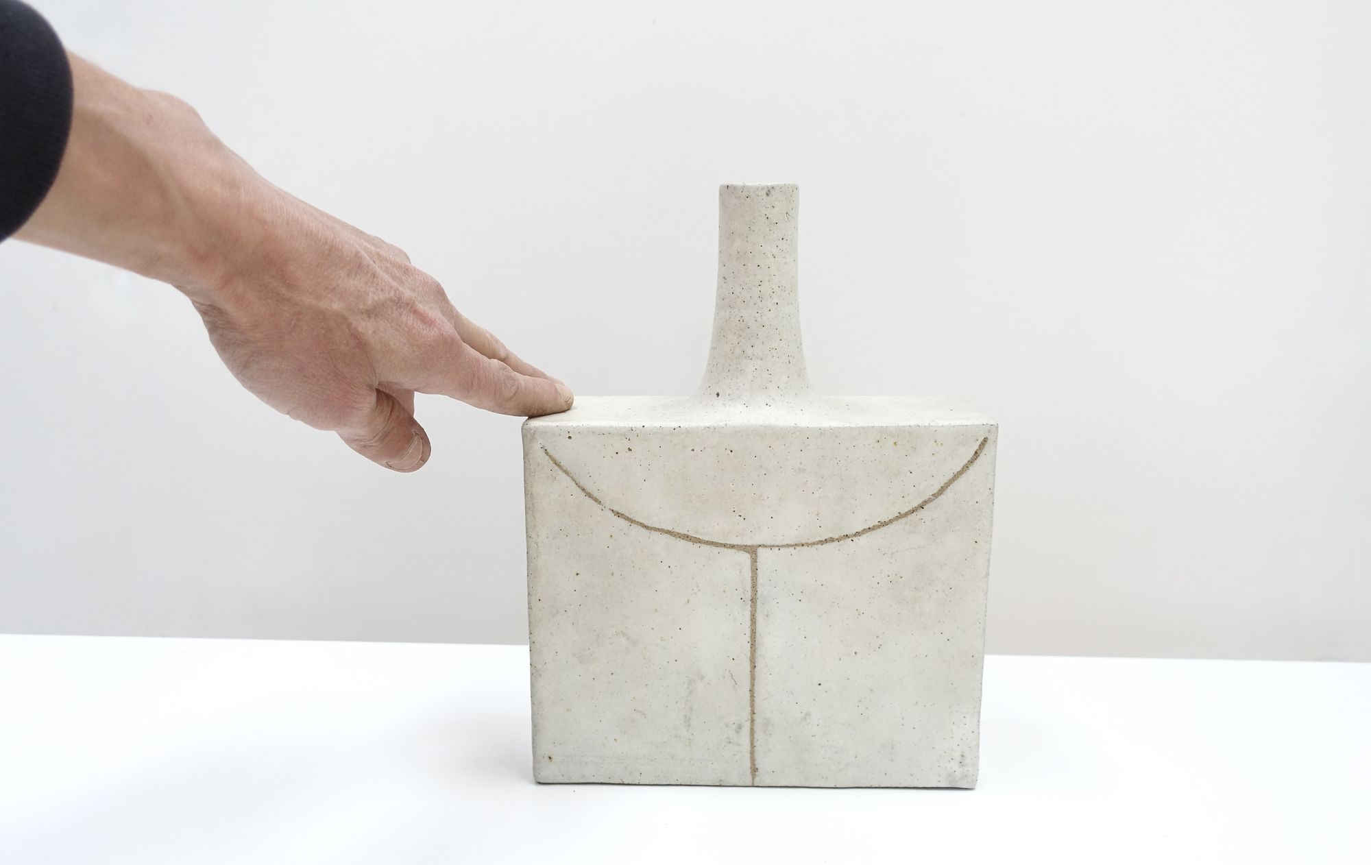 ceramic vase Bruno Gambone circa 1970