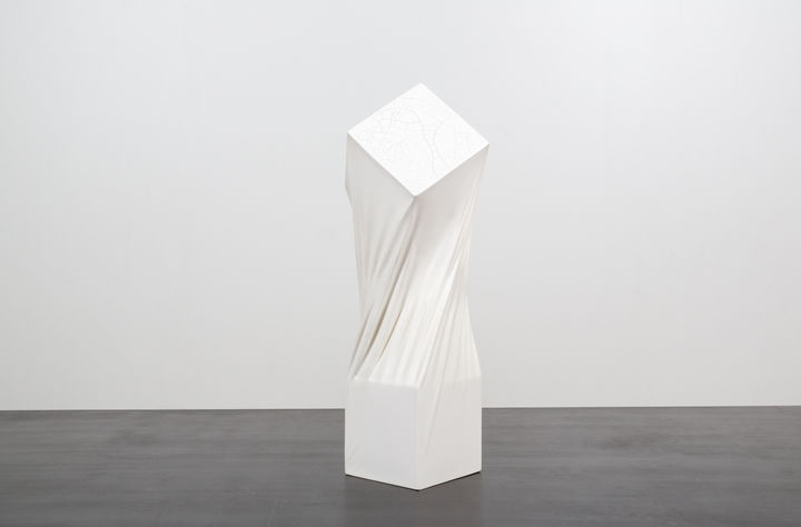 François Ruegg Tentions Sculpture