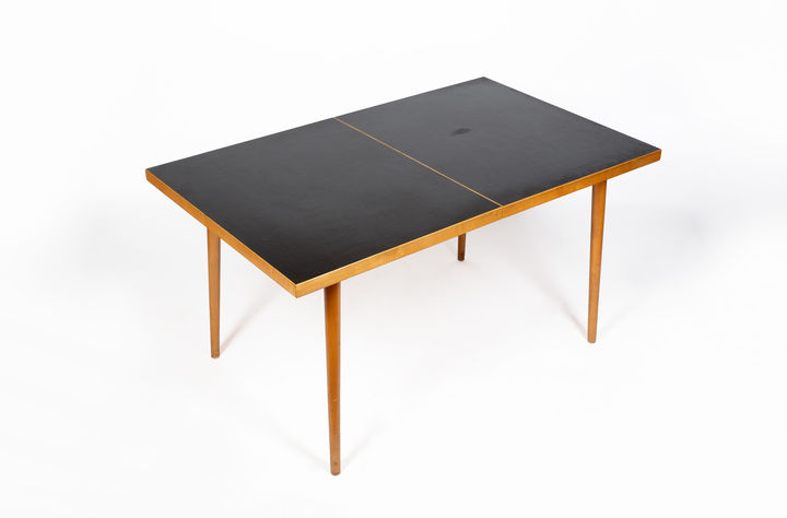 Fred Ruf Wohnbedarf dining table