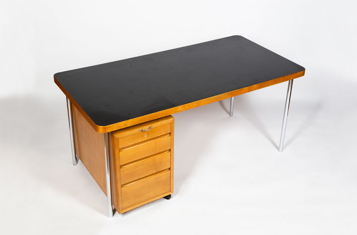 Marcel Breuer Wohnbedarf desk