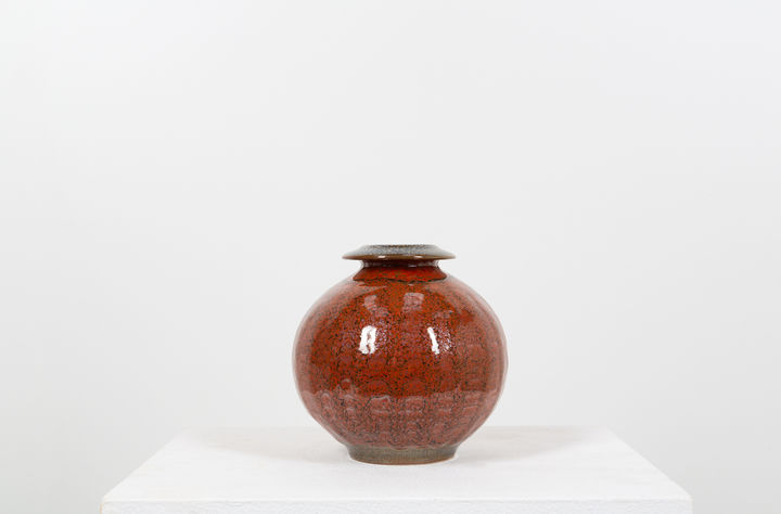 DANIEL DE MONTMOLLIN ceramic vase