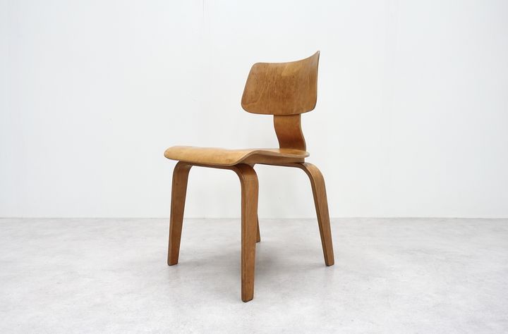 Plywood chair Horgen Glarus Swiss 50s